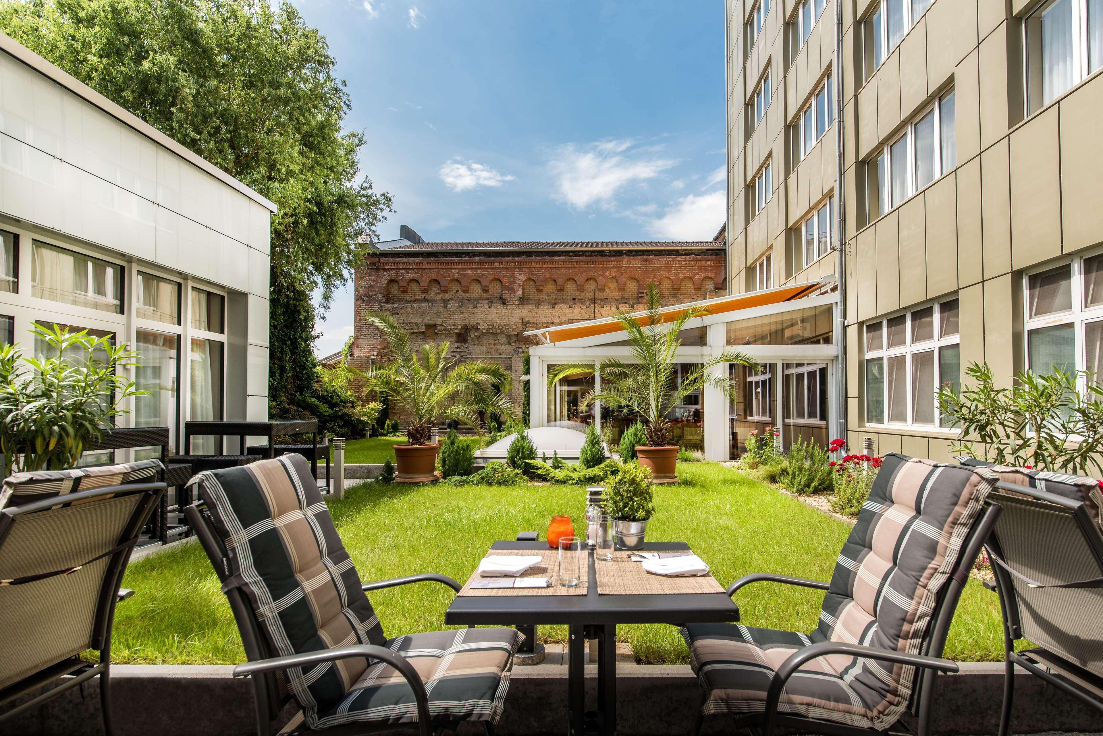 Best Western Plus Delta Park Hotel Mannheim Exterior foto